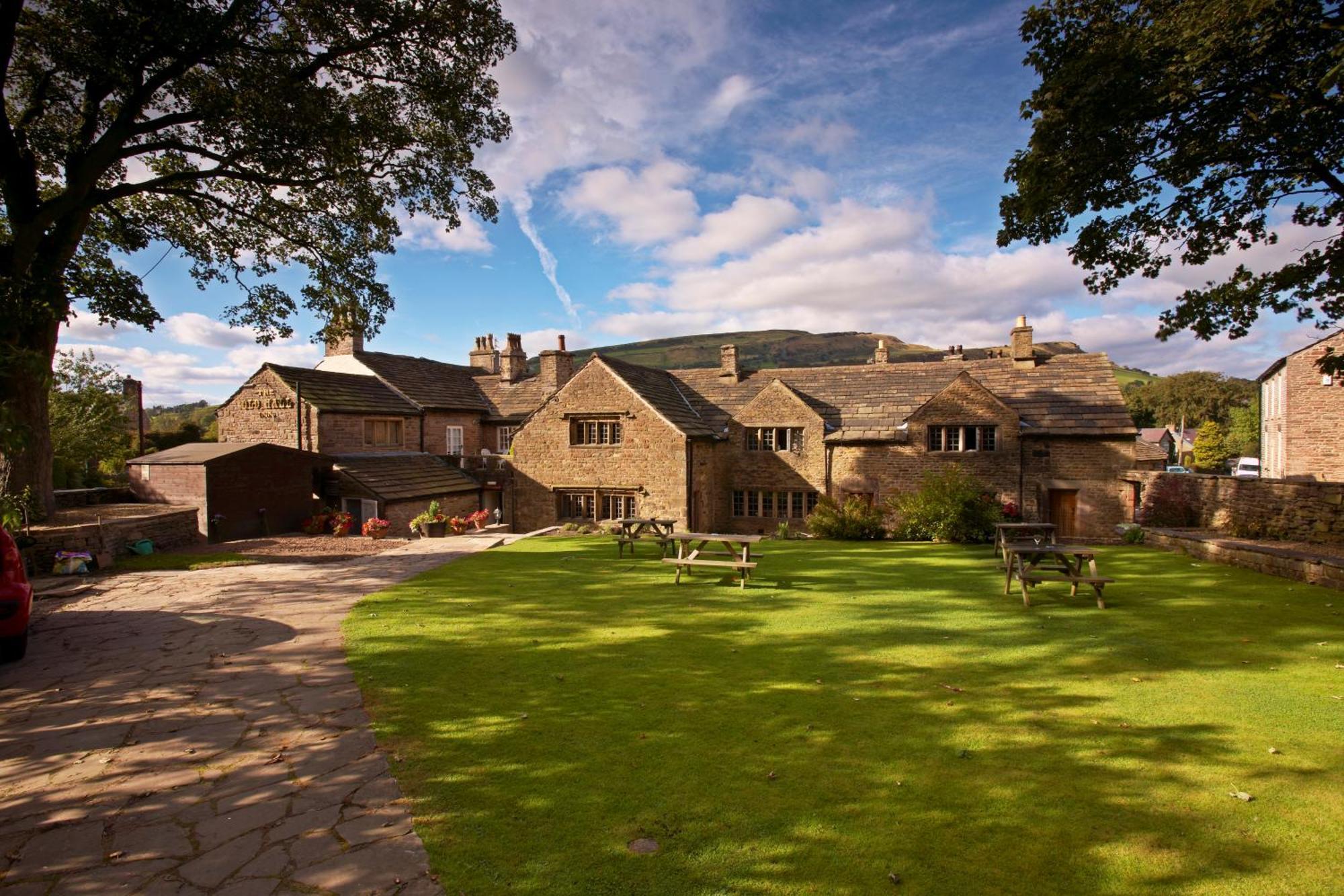 The Old Hall Inn Chinley Exterior foto